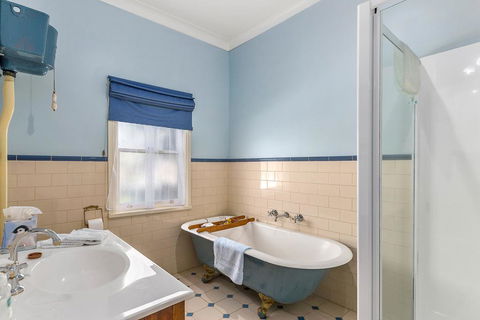 Cambridge House Bed & Breakfast - Accommodation Asia 16