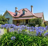 Cambridge House Bed  Breakfast - Accommodation Asia