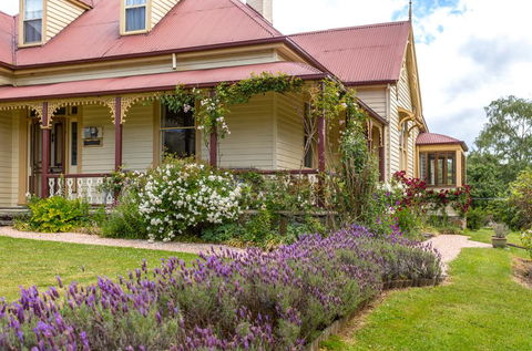 Cambridge House Bed & Breakfast - Accommodation Asia 4