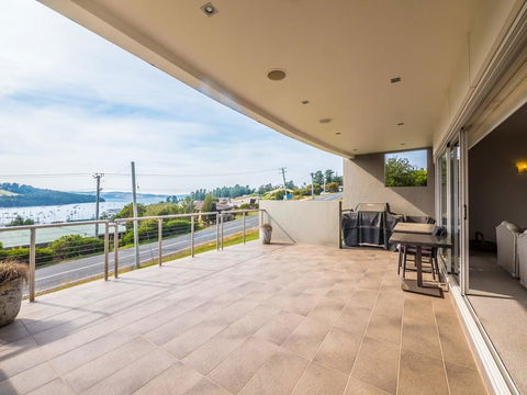 The Cove Kettering - Accommodation Asia 29