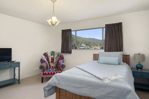 The Cove Kettering - Accommodation Asia 5