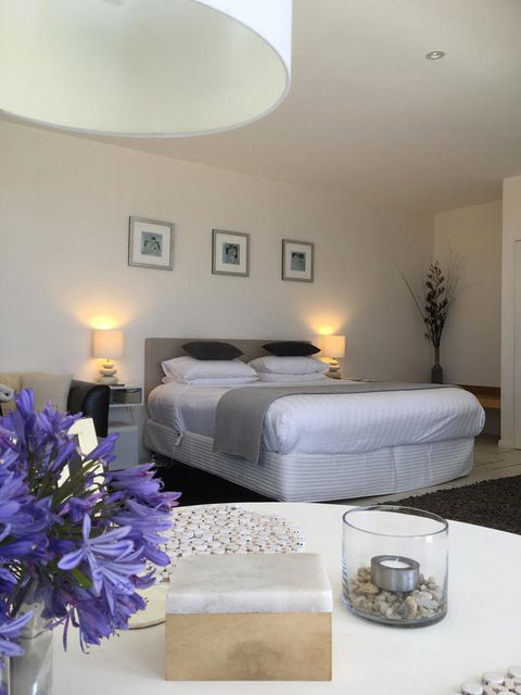 Saltwater - Absolute Oceanfront, Hot Tubs, Sauna, Fire Pits - Accommodation Asia 3