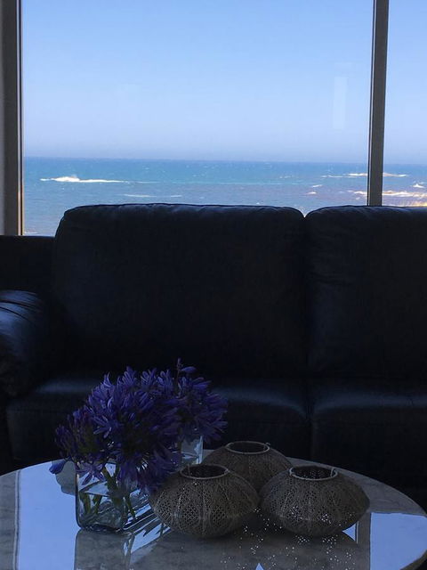 Saltwater - Absolute Oceanfront, Hot Tubs, Sauna, Fire Pits - Accommodation Asia 17
