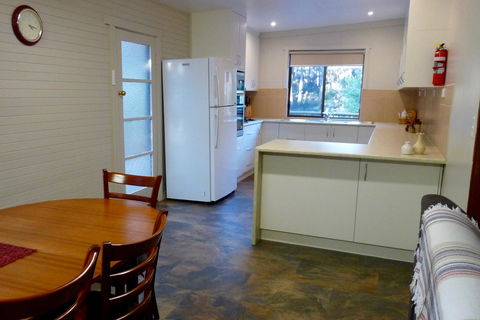Eagles Rise Tasmania - Accommodation Asia 25