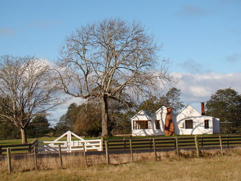 Buttons Cottage For Canyon & Rain Forest Walks With In House Dining - Accommodation Asia 7