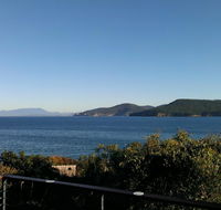 Larus Waterfront Cottage - Accommodation Asia