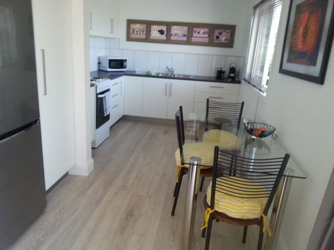 Harbour View Apartments - Accommodation Asia 14