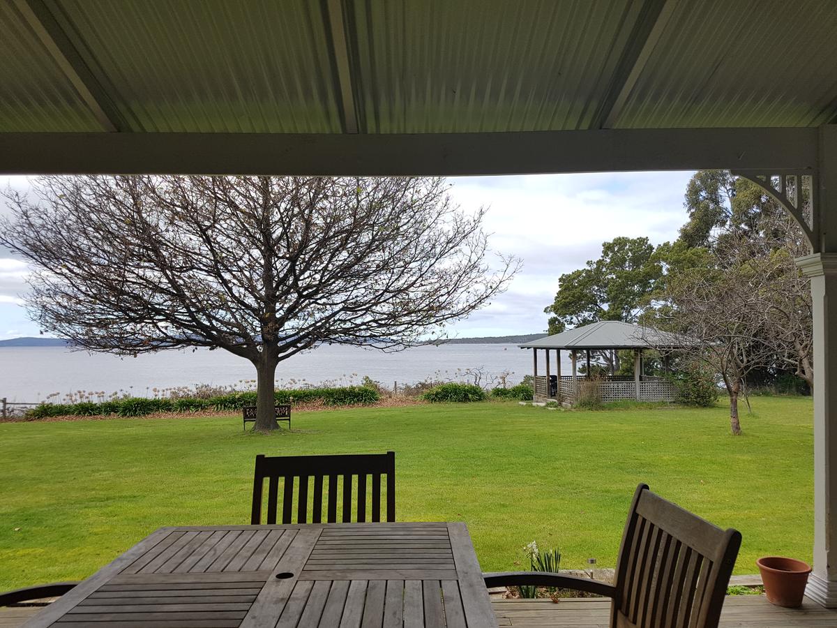 Flowerpot TAS Accommodation Guide