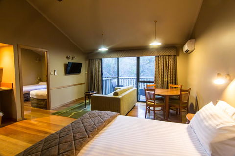 Freycinet Lodge - Accommodation Guide 24