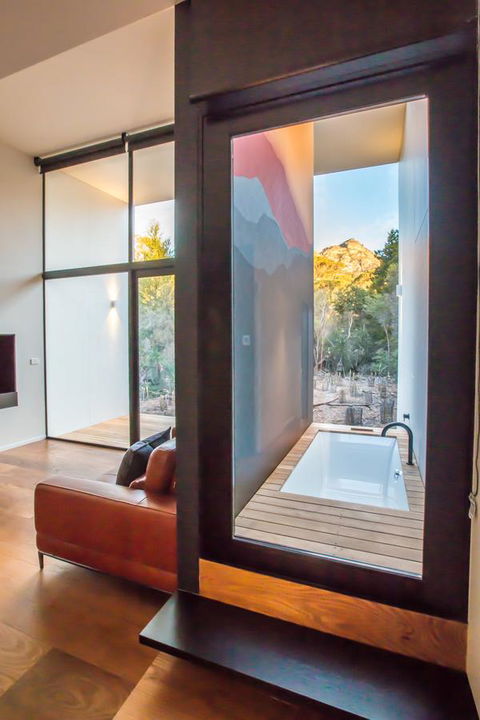 Freycinet Lodge - Accommodation Guide 19