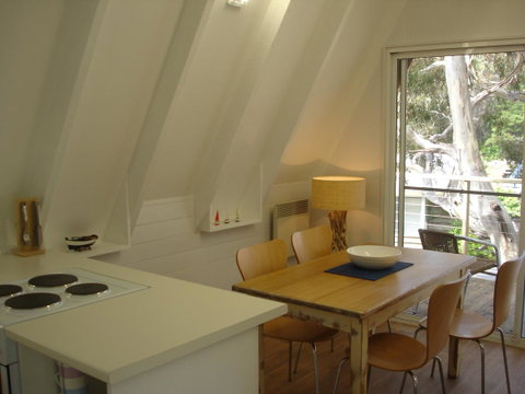 Bicheno By The Bay - Accommodation Guide 10