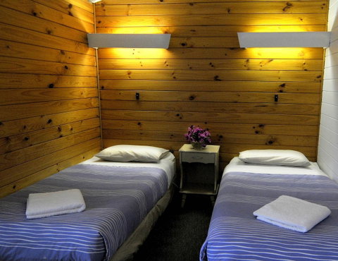 Bicheno By The Bay - Accommodation Guide 23
