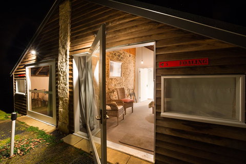 Ratho Farm - Accommodation Asia 17