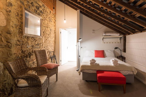 Ratho Farm - Accommodation Asia 7