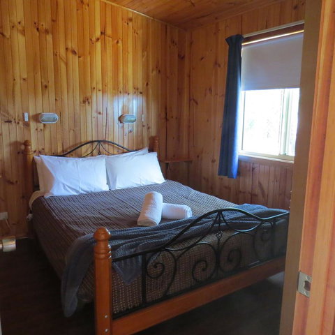 Captain Cook Holiday Park - Accommodation Guide 43