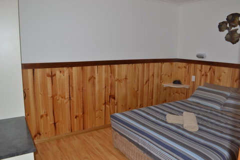 Captain Cook Holiday Park - Accommodation Guide 19