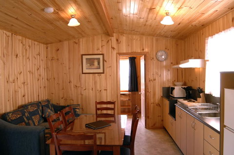 Captain Cook Holiday Park - Accommodation Guide 21