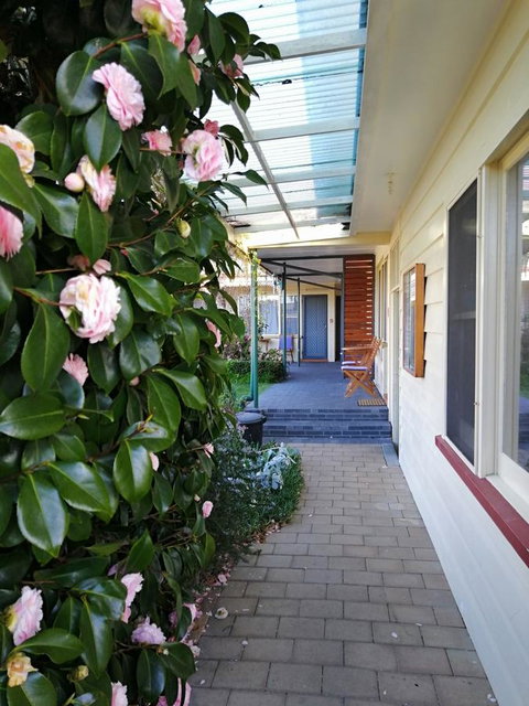 Wintersun Gardens Motel - Accommodation Guide 5