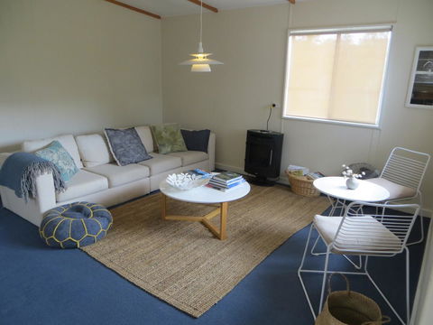The Cabin 96 - Accommodation Guide 3