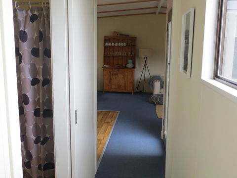 The Cabin 96 - Accommodation Guide 19
