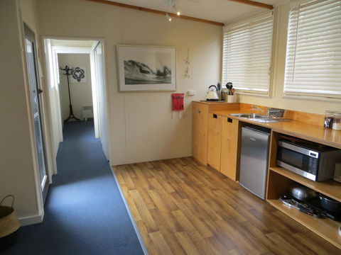 The Cabin 96 - Accommodation Guide 13