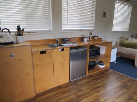 The Cabin 96 - Accommodation Guide 11