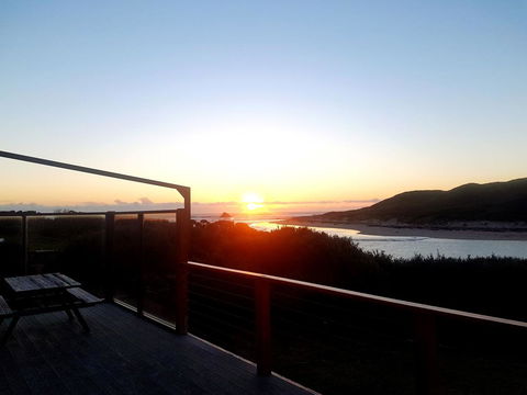 Ocean View Cottage - Accommodation Asia 8