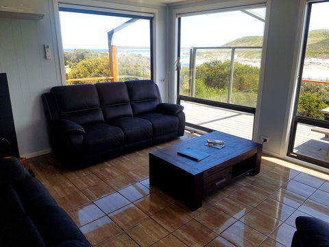 Ocean View Cottage - Accommodation Asia 1
