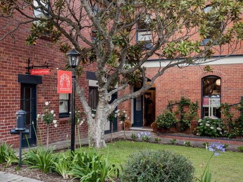 Montacute Boutique Bunkhouse - Accommodation Guide 22