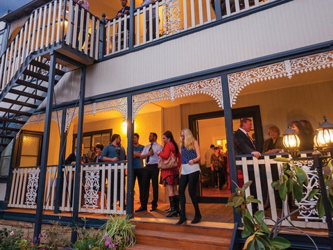 Montacute Boutique Bunkhouse - Accommodation Guide 23