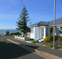 Freycinet Waters - Accommodation Asia