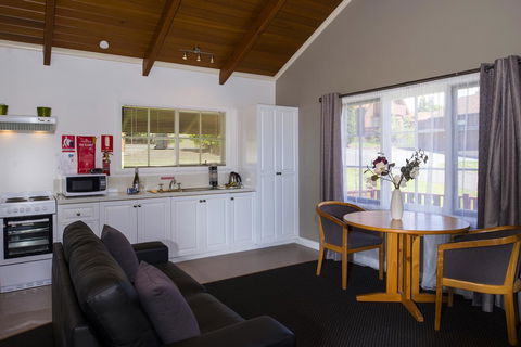 Tamar Valley Resort Grindelwald - Accommodation Asia 29