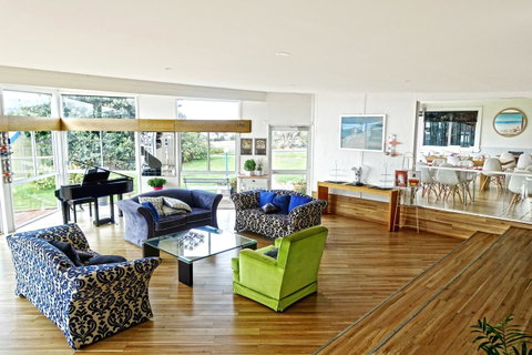 Diamond Island Resort - Accommodation Guide 1