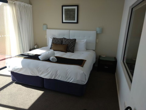 Diamond Island Resort - Accommodation Guide 41