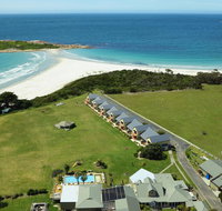 Diamond Island Resort  Bicheno Penguin Show - Accommodation Guide