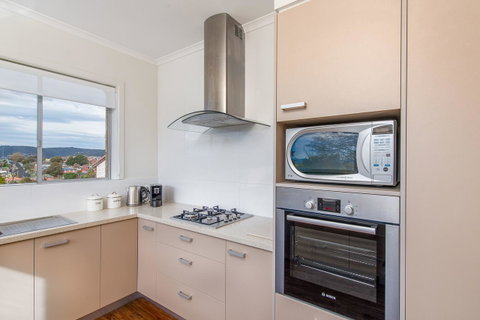 City Lights - Accommodation Guide 9
