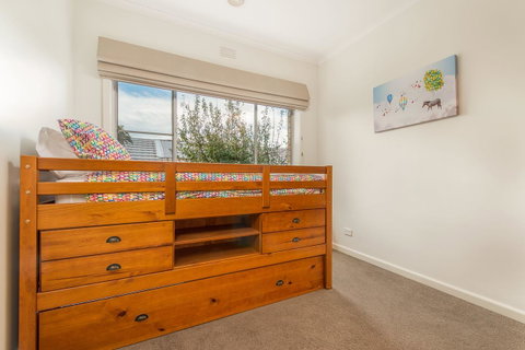 City Lights - Accommodation Guide 16