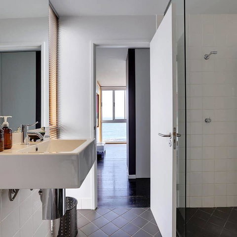 Holland House Bay Of Fires - Accommodation China 8