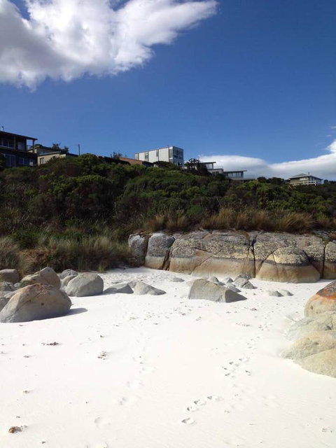 Holland House Bay Of Fires - Accommodation China 4