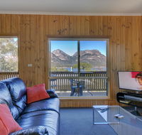 Freycinet Sanctuary 4 - Accommodation Guide