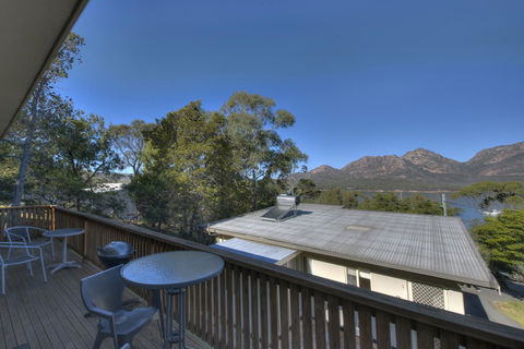Freycinet Sanctuary 4 - Accommodation Guide 8