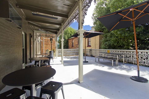 Deloraine Hotel - Accommodation Asia 28