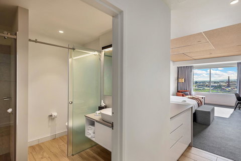 Peppers Silo - Accommodation Guide 24