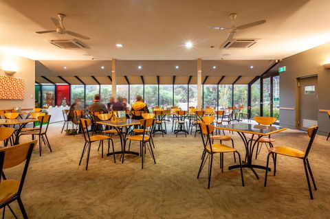 Mornington Inn - Accommodation Asia 13
