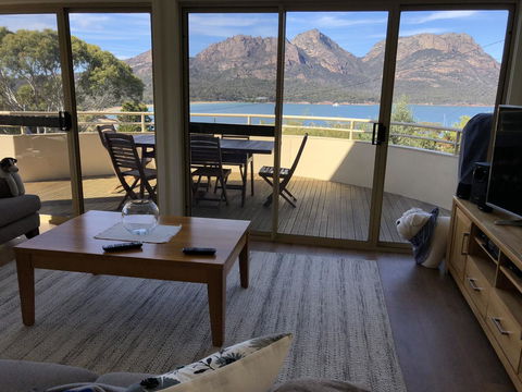 Freycinet Beach House - Accommodation Guide 1