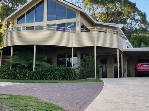 Freycinet Beach House - Accommodation Guide 10