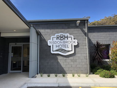 Risdon Brook Hotel - Accommodation Guide 0