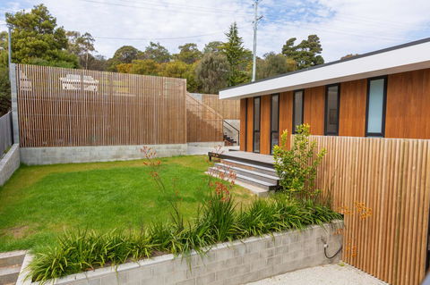 Blessington Beach Retreat - Accommodation Asia 42