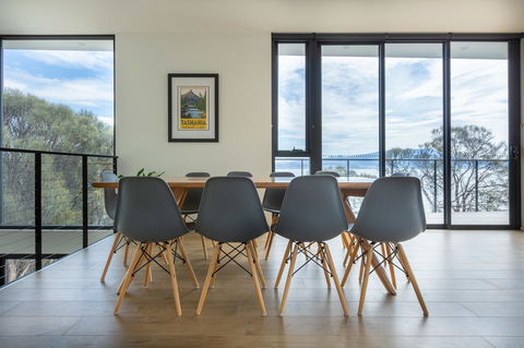 Blessington Beach Retreat - Accommodation Asia 7