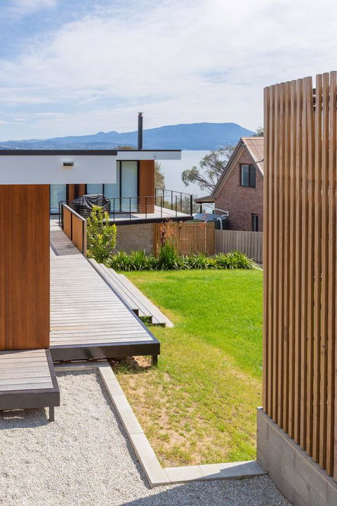 Blessington Beach Retreat - Accommodation Asia 29